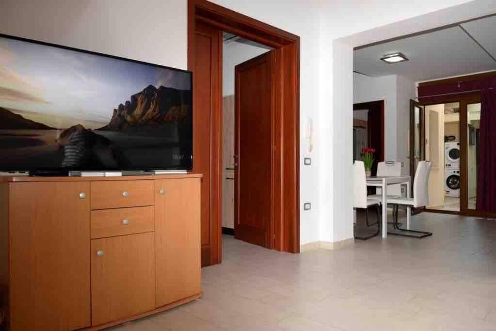 Stylish Loft Trivano Cagliari 2 Beds/2 Bath المظهر الخارجي الصورة