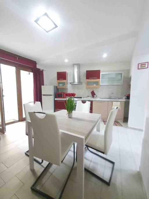 Stylish Loft Trivano Cagliari 2 Beds/2 Bath المظهر الخارجي الصورة